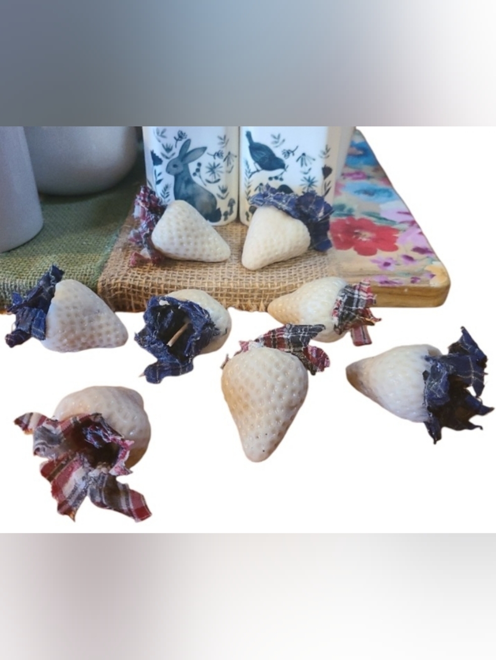 Stawberry Wax Tarts Decorative CANDLES X8